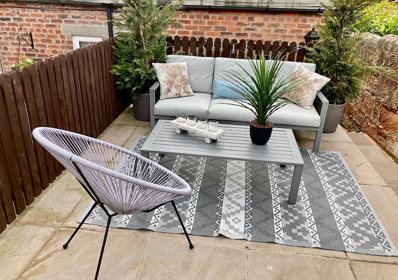 The Lodge Chester - Luxury Apartment For Two, With Free Parking! Hough Green Extérieur photo